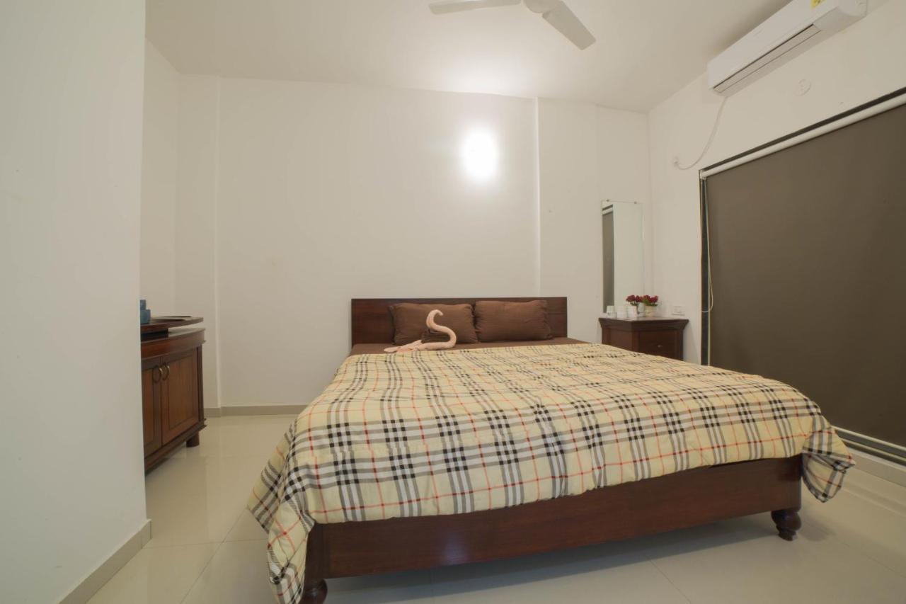 Acons Palm Beach Alibaug Esterno foto